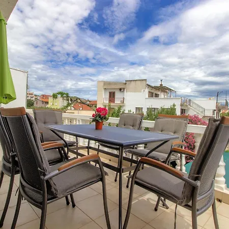 Malaga Apartment *