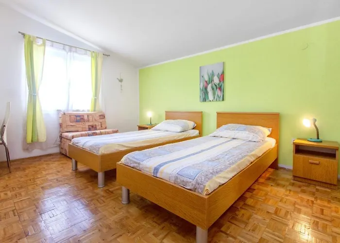 Malaga Tribunj (Sibenik-Knin)